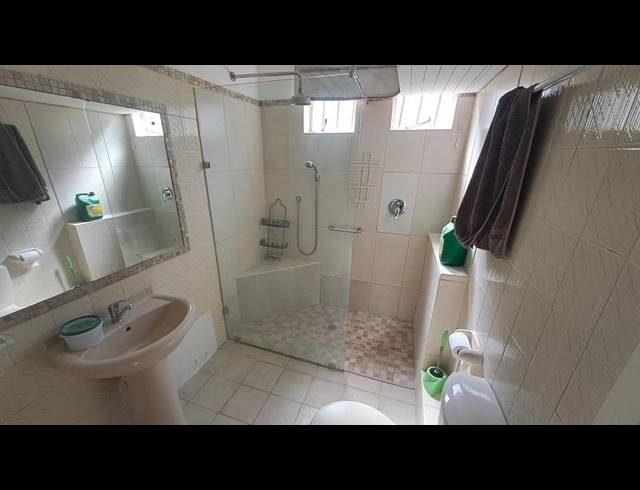 3 BEDROOM PROPERTY TO RENT IN ESSENWOOD